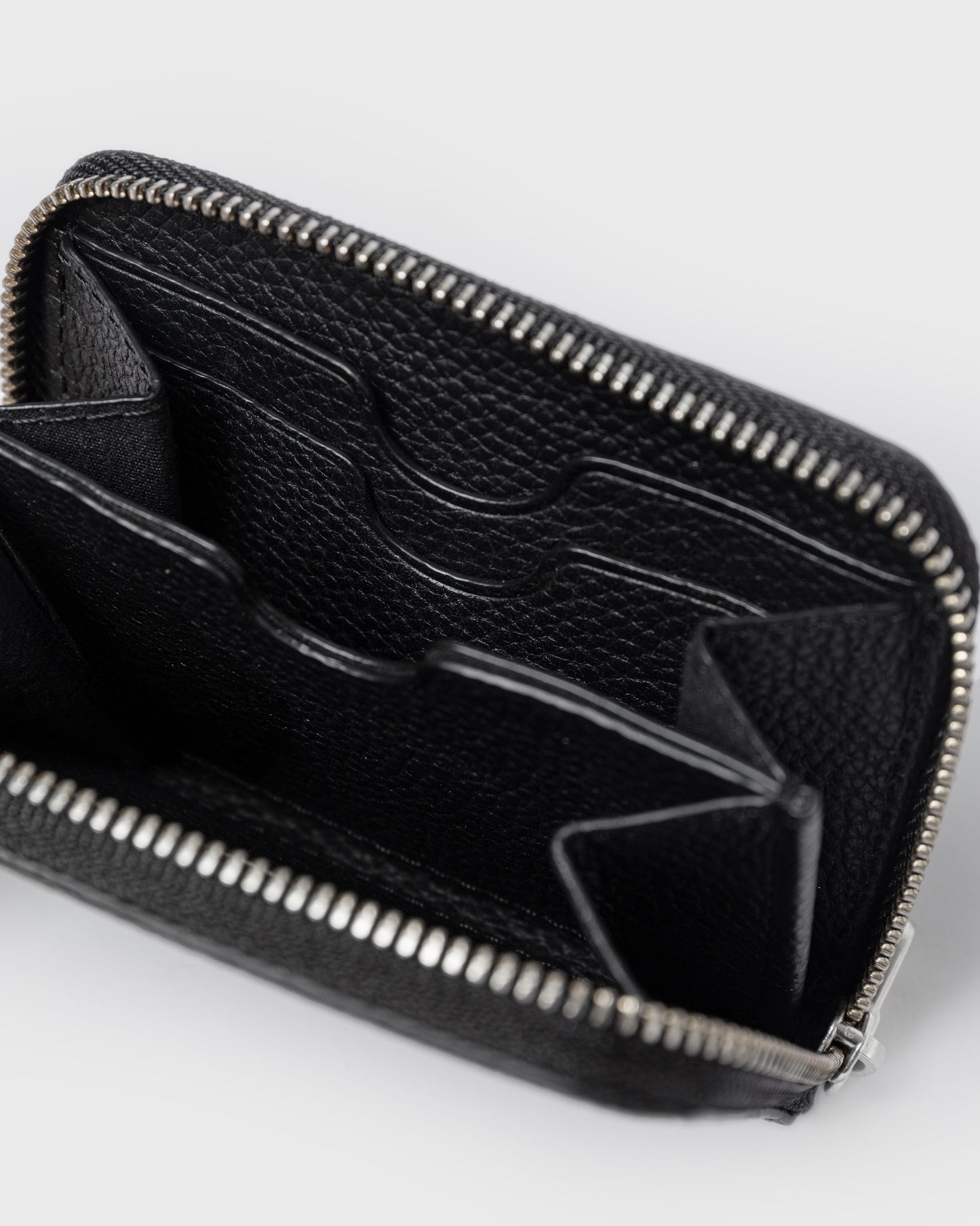 Leather Classics Zip Wallet Multi Slot