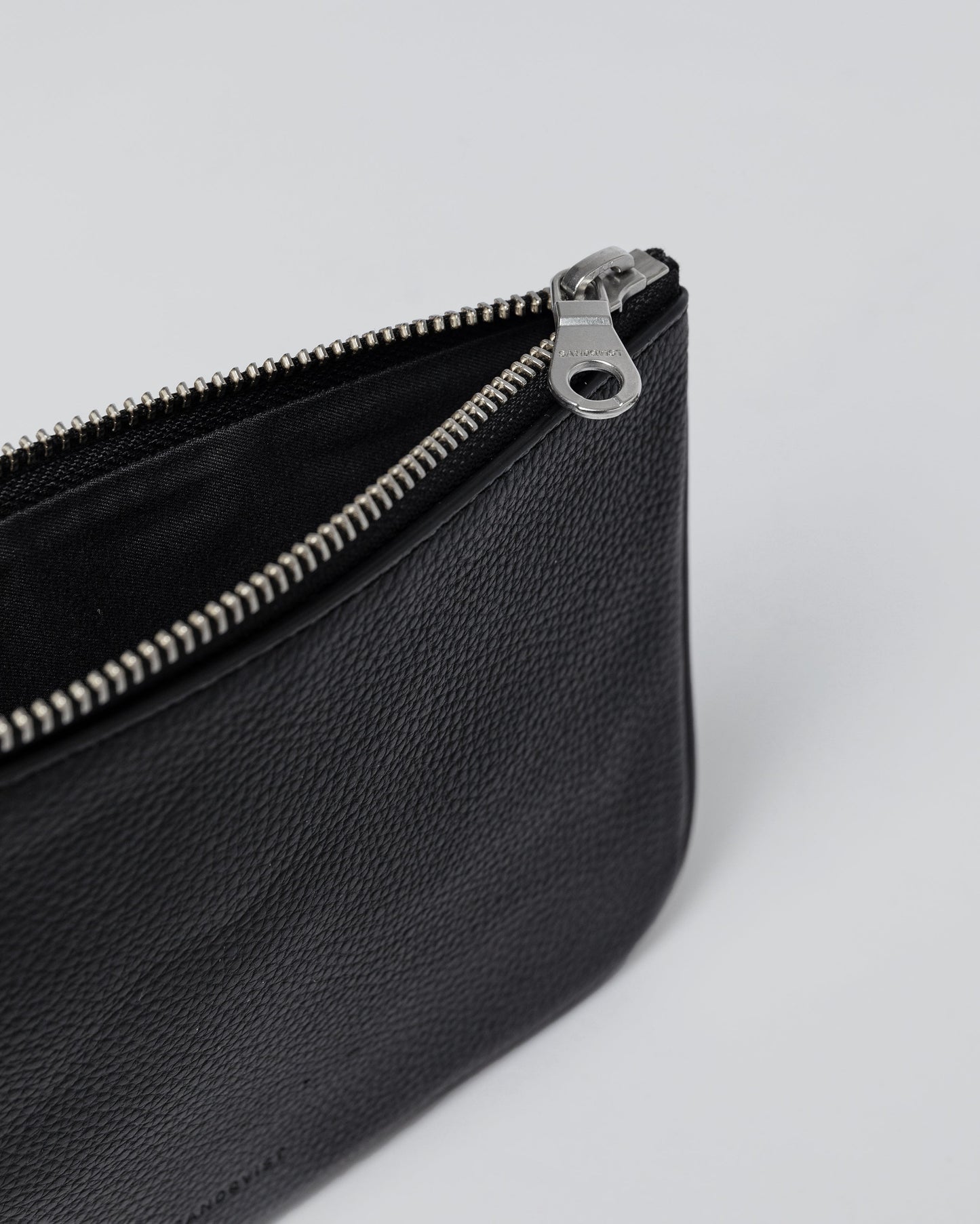 Leather Classics Pouch