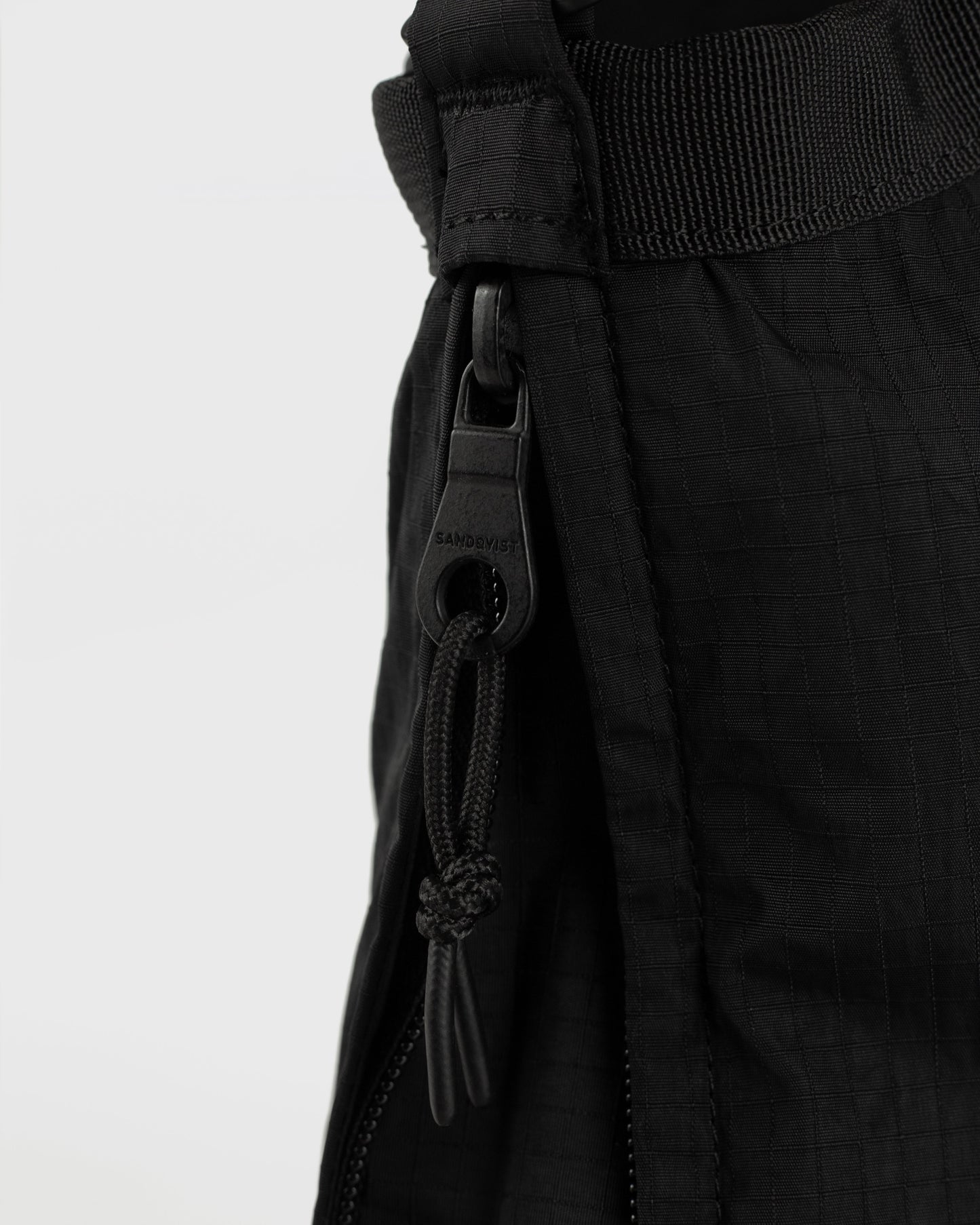 GRID Expandable Tote Bag